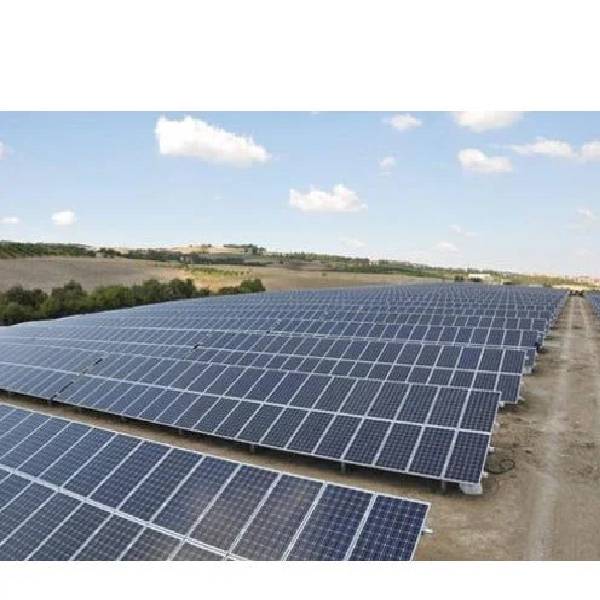 Large solar panel array for business
